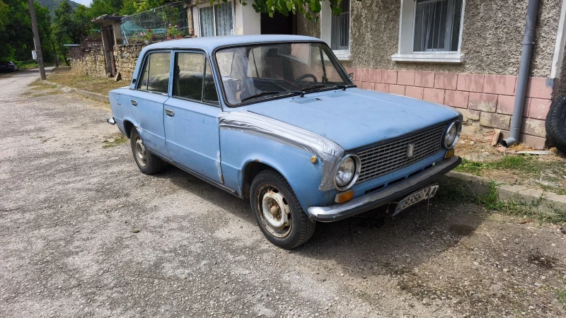 Lada 21013