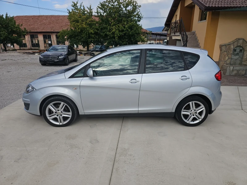 Seat Altea 1.6tdi.105k.c, снимка 4 - Автомобили и джипове - 51368857