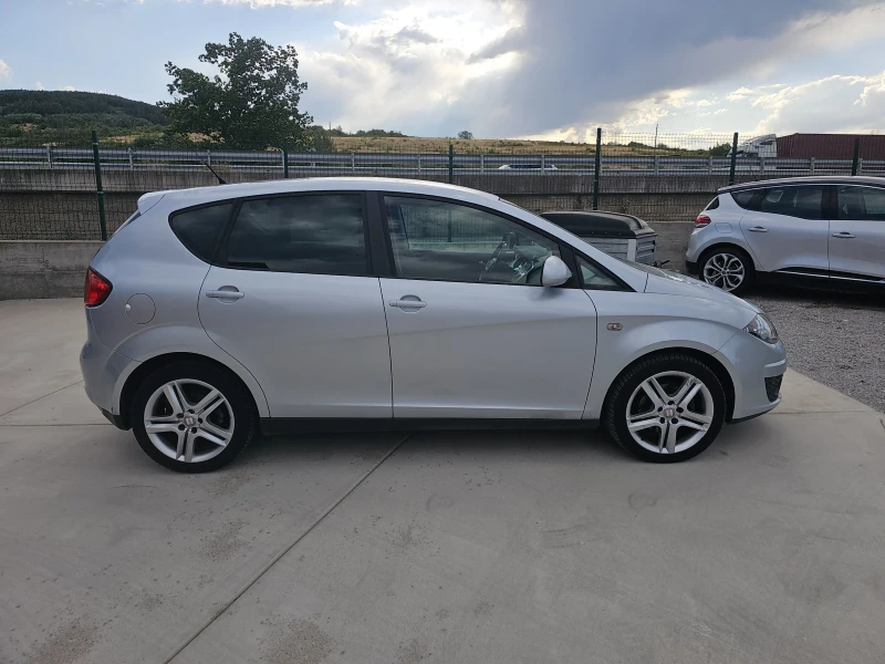 Seat Altea 1.6tdi.105k.c, снимка 8 - Автомобили и джипове - 51368857