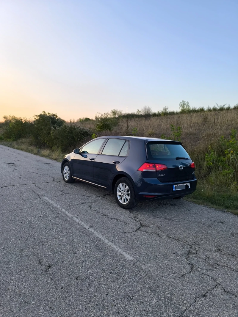VW Golf, снимка 4 - Автомобили и джипове - 52437215