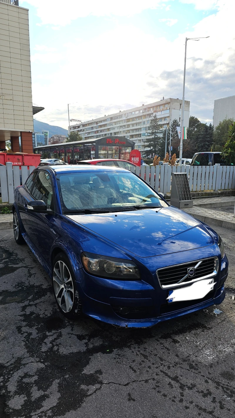 Volvo C30 2.0 R Design, снимка 3 - Автомобили и джипове - 52722927