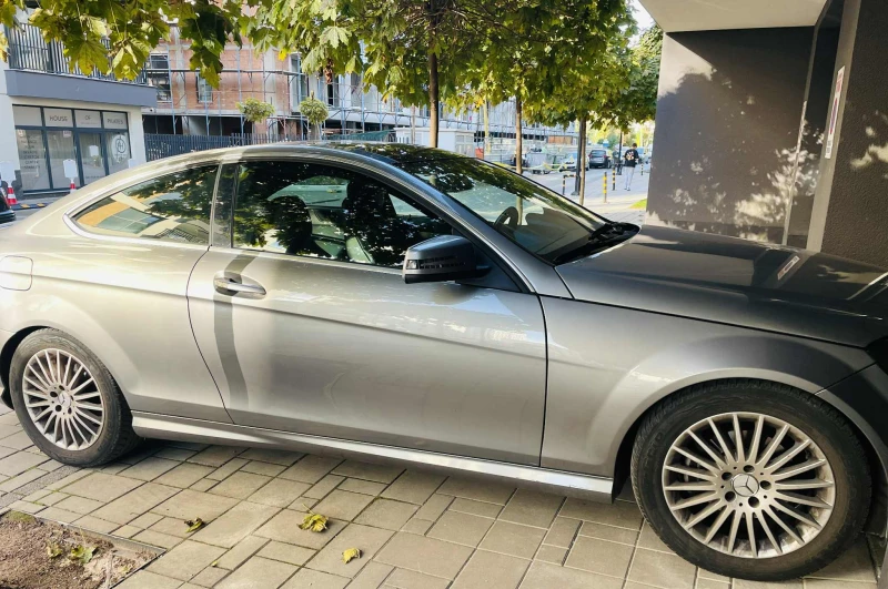 Mercedes-Benz C 250, снимка 5 - Автомобили и джипове - 52356902