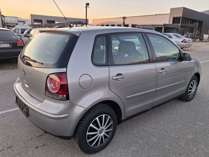 VW Polo 1.2-iкато нова , снимка 7 - Автомобили и джипове - 52418339