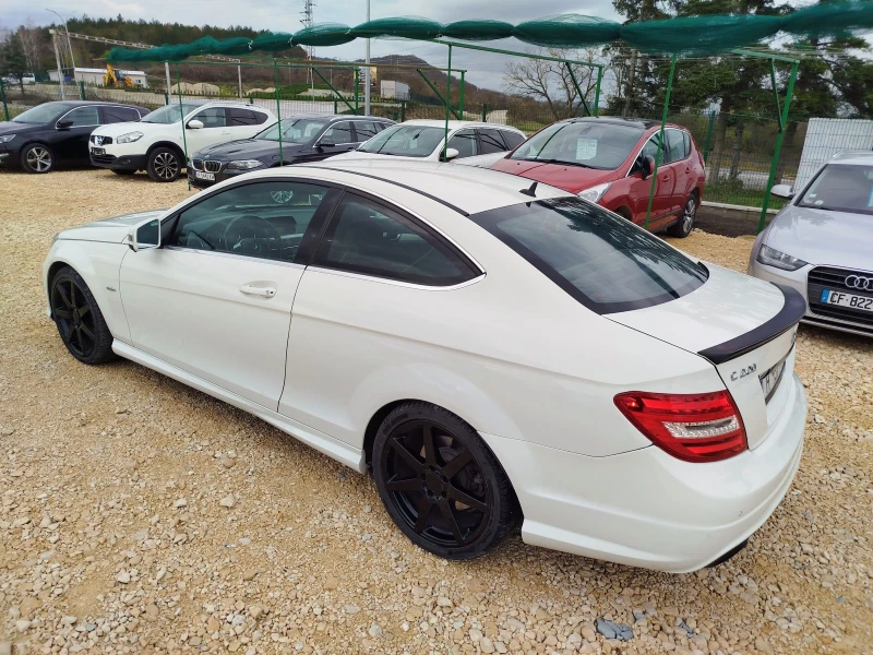 Mercedes-Benz C 220 2.2 AMG пакет, снимка 7 - Автомобили и джипове - 52656400