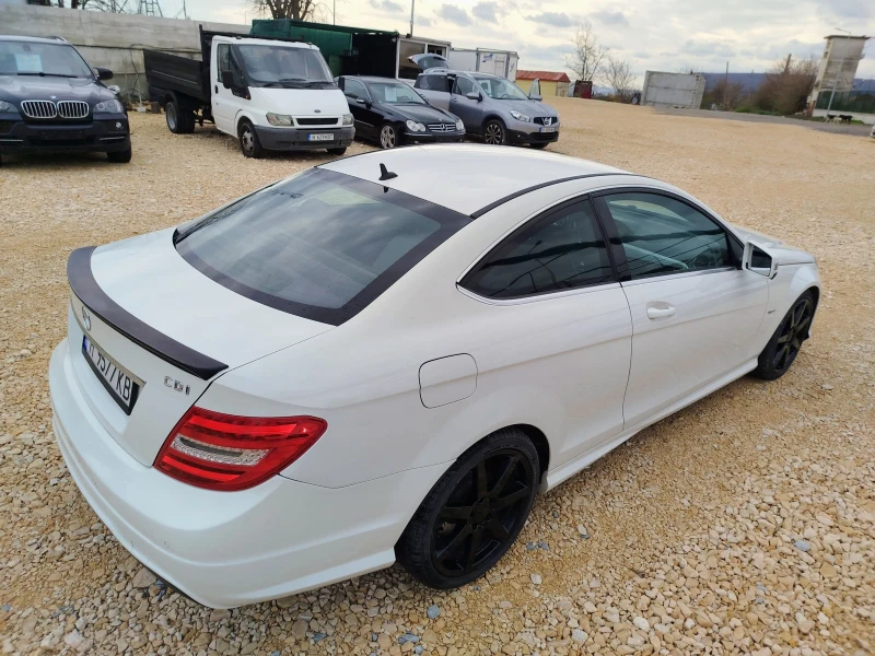 Mercedes-Benz C 220 2.2 AMG пакет, снимка 8 - Автомобили и джипове - 52656400