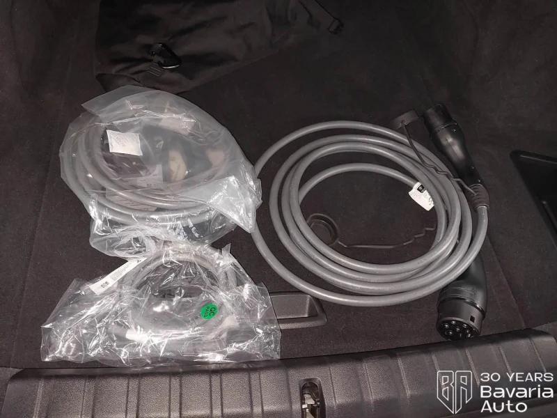 BMW i4 M50 xDrive, снимка 13 - Автомобили и джипове - 52833532