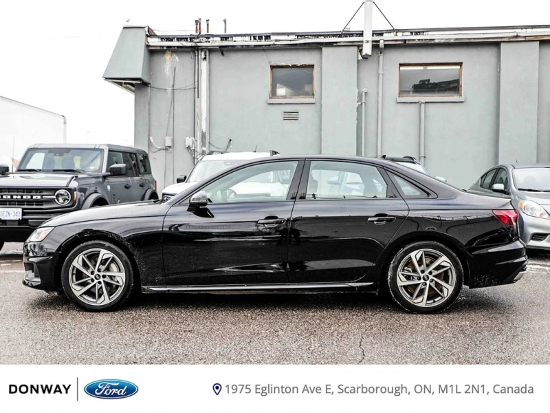 Audi A4 * quattro Premium * CARFAX * БЕЗ ПЪРВОНАЧАЛНА ВНОС, снимка 4 - Автомобили и джипове - 52923772