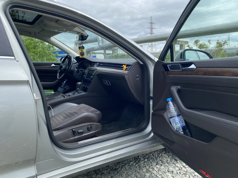 VW Passat Highline, снимка 11 - Автомобили и джипове - 52934167