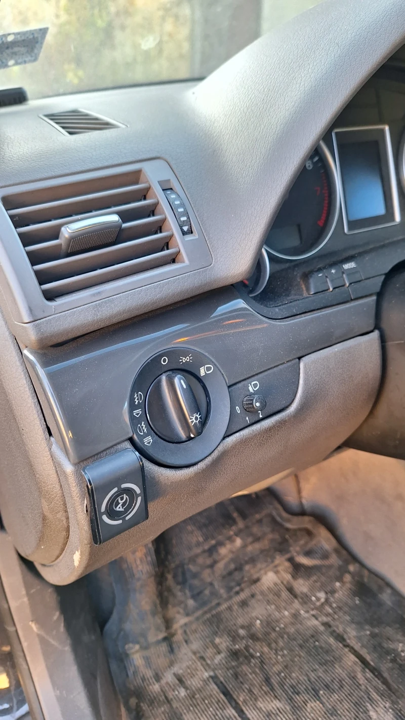 Audi A4 Б6, снимка 5 - Автомобили и джипове - 52990066