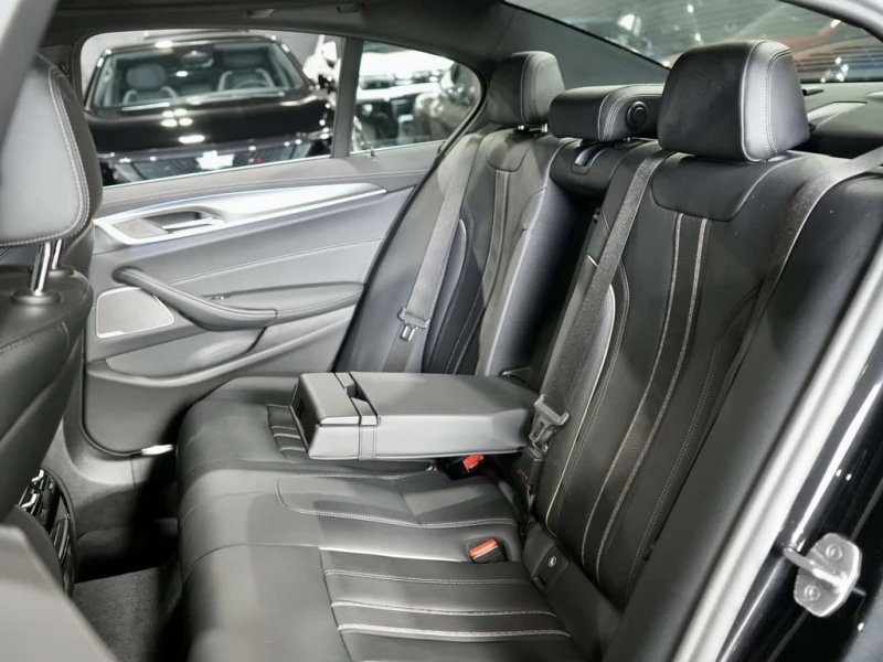 BMW 540 * xDrive * CARFAX * ЦЕНА ДО БГ, снимка 14 - Автомобили и джипове - 53384912