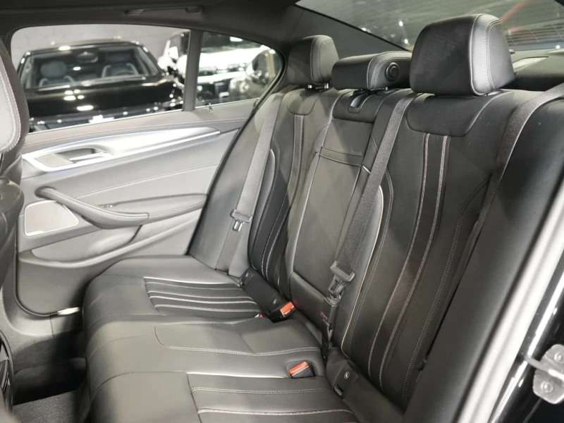 BMW 540 * xDrive * CARFAX * ЦЕНА ДО БГ, снимка 15 - Автомобили и джипове - 53384912