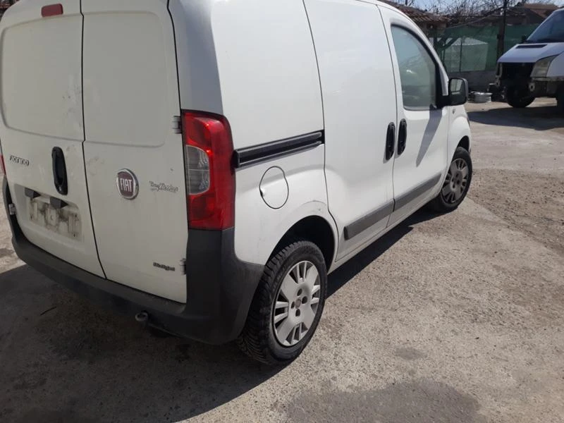 Fiat Fiorino 1.3 D Multijet 75k.c., снимка 6 - Автомобили и джипове - 36099156