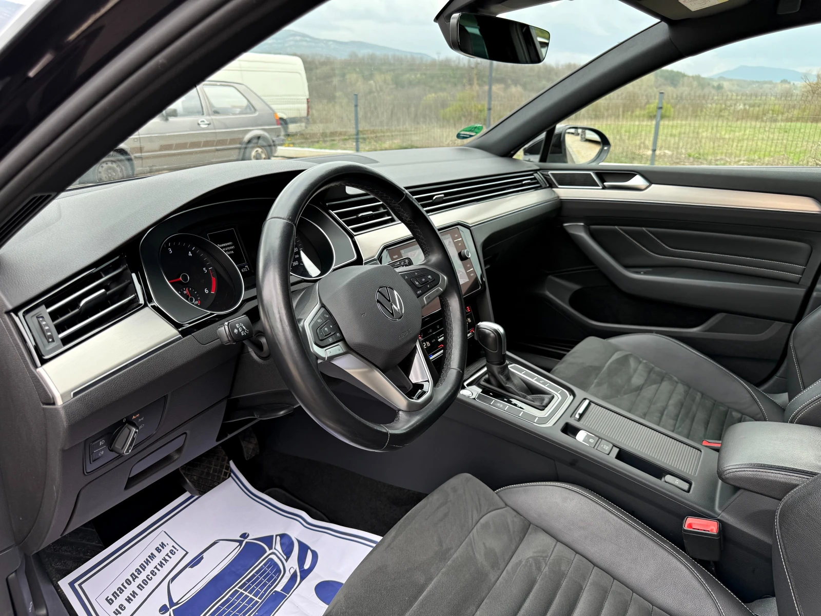 VW Passat 2.0 TDi FACELIFT 200 LED NAVI | Mobile.bg   12