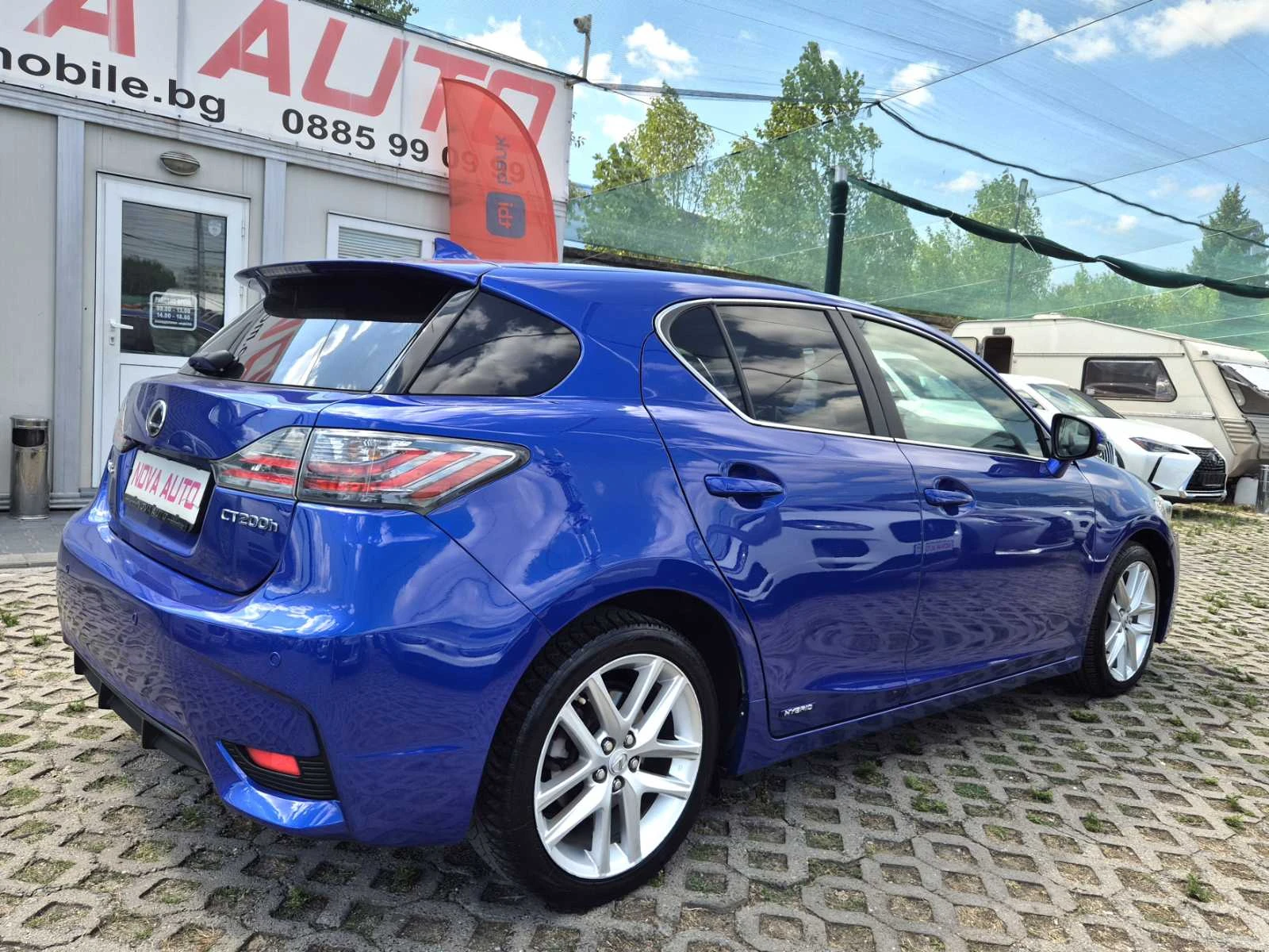 Lexus CT 200h 1.8H-FACE LIFT - изображение 4