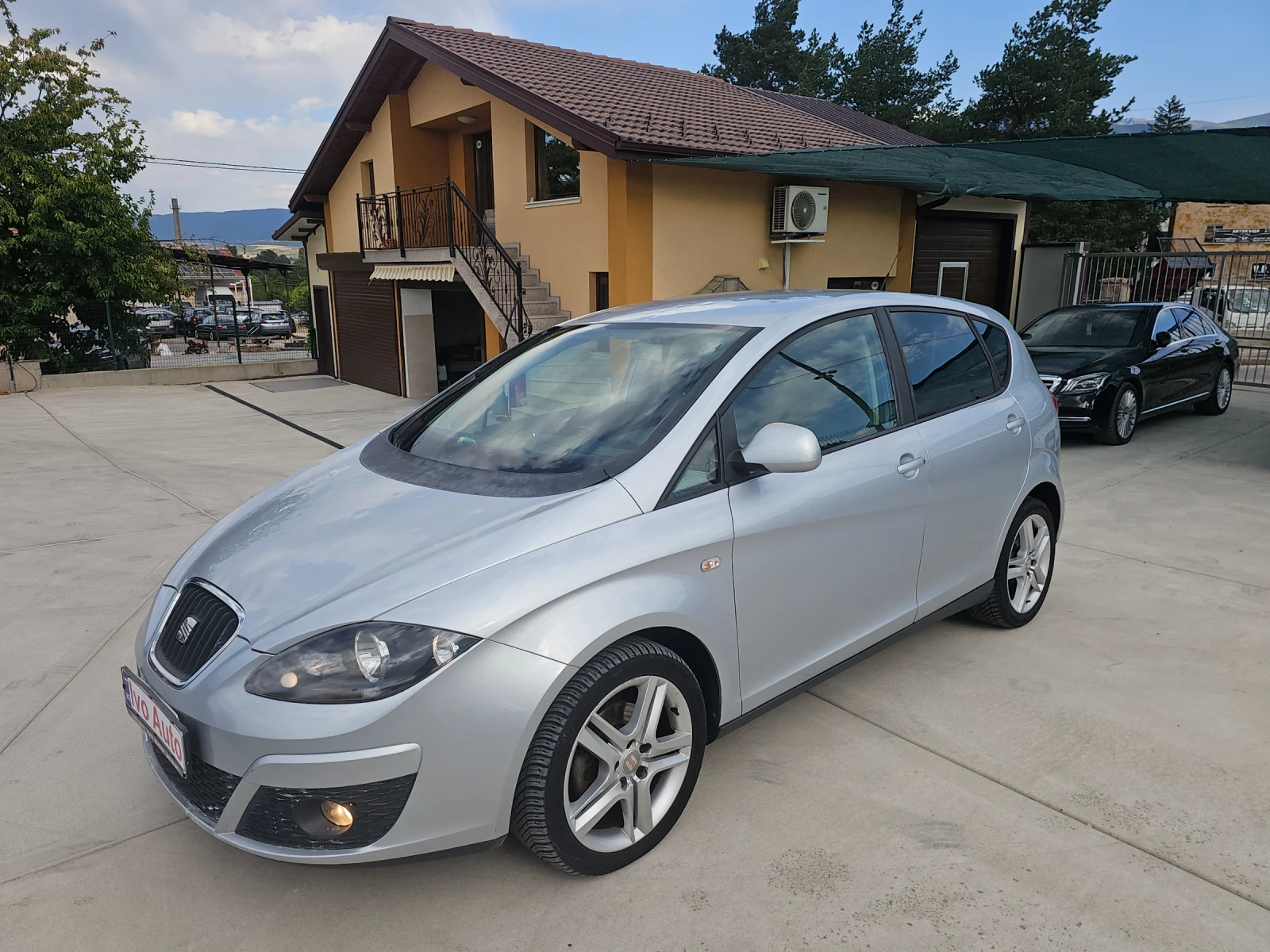 Seat Altea 1.6tdi.105k.c - изображение 3