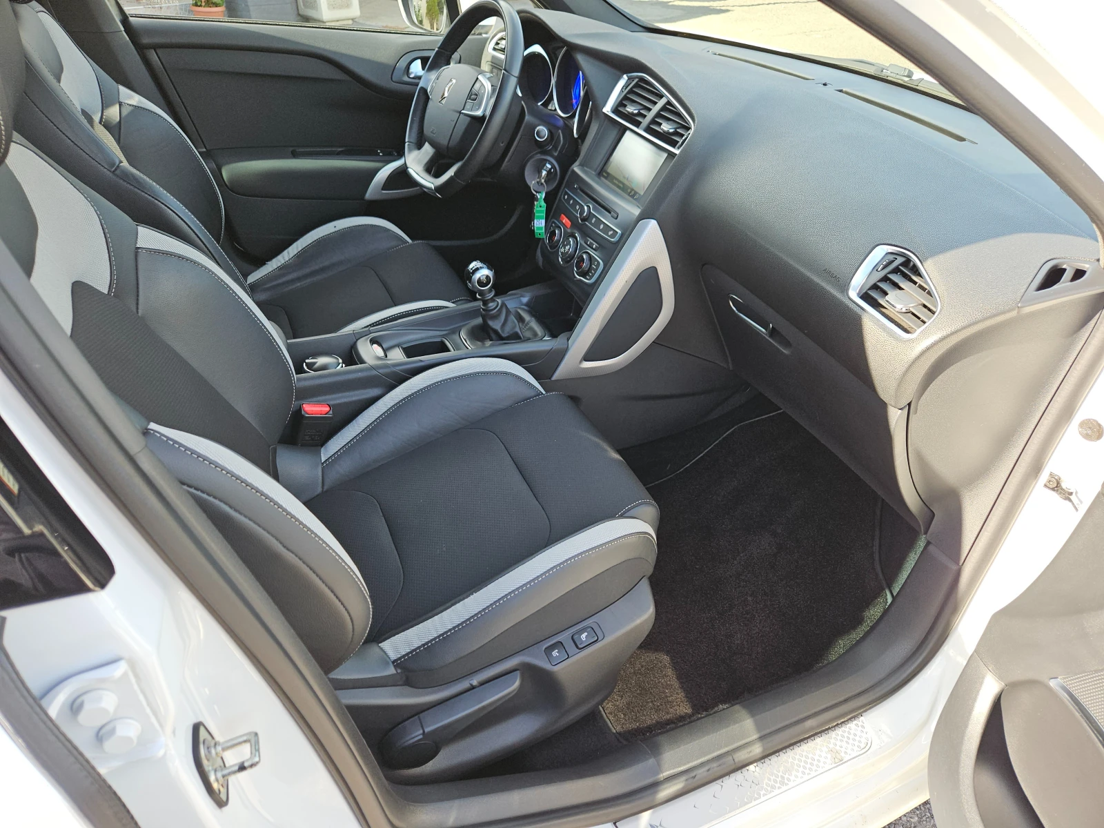 Citroen DS4 1.6HDI/120k.c/6/CarPlay/ACC/NAVI//EURO 6 | Mobile.bg   15