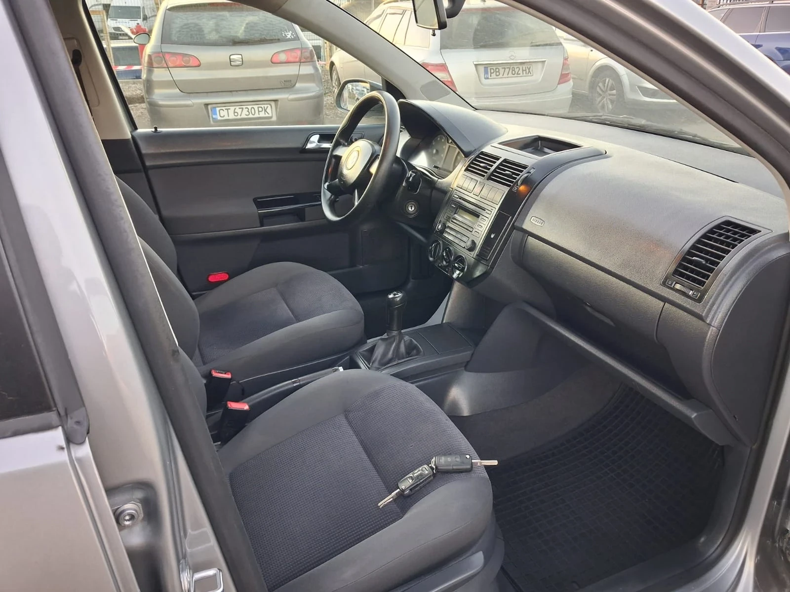 VW Polo 1.2-i   | Mobile.bg   9