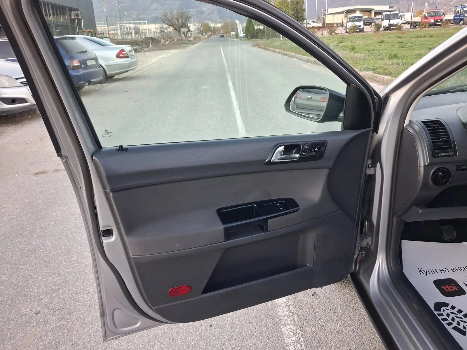 VW Polo 1.2-i   | Mobile.bg   12