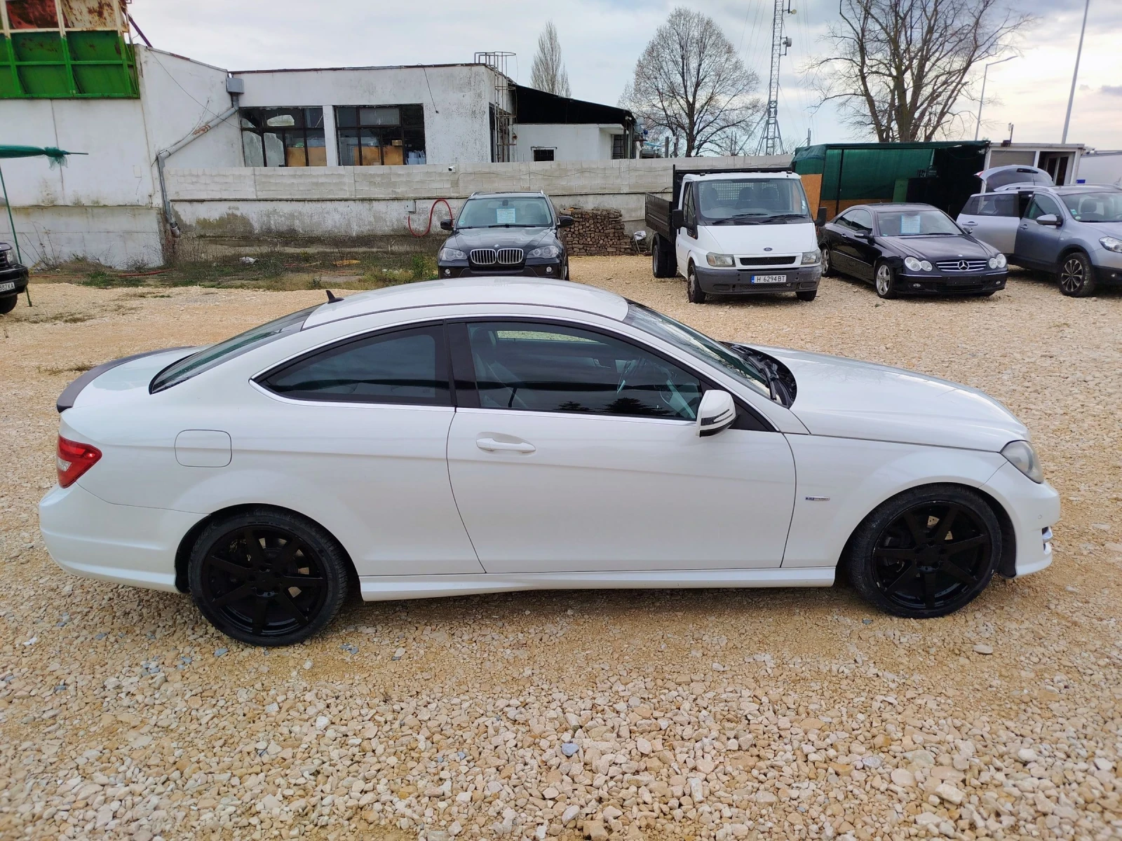 Mercedes-Benz C 220 2.2 AMG пакет - изображение 6