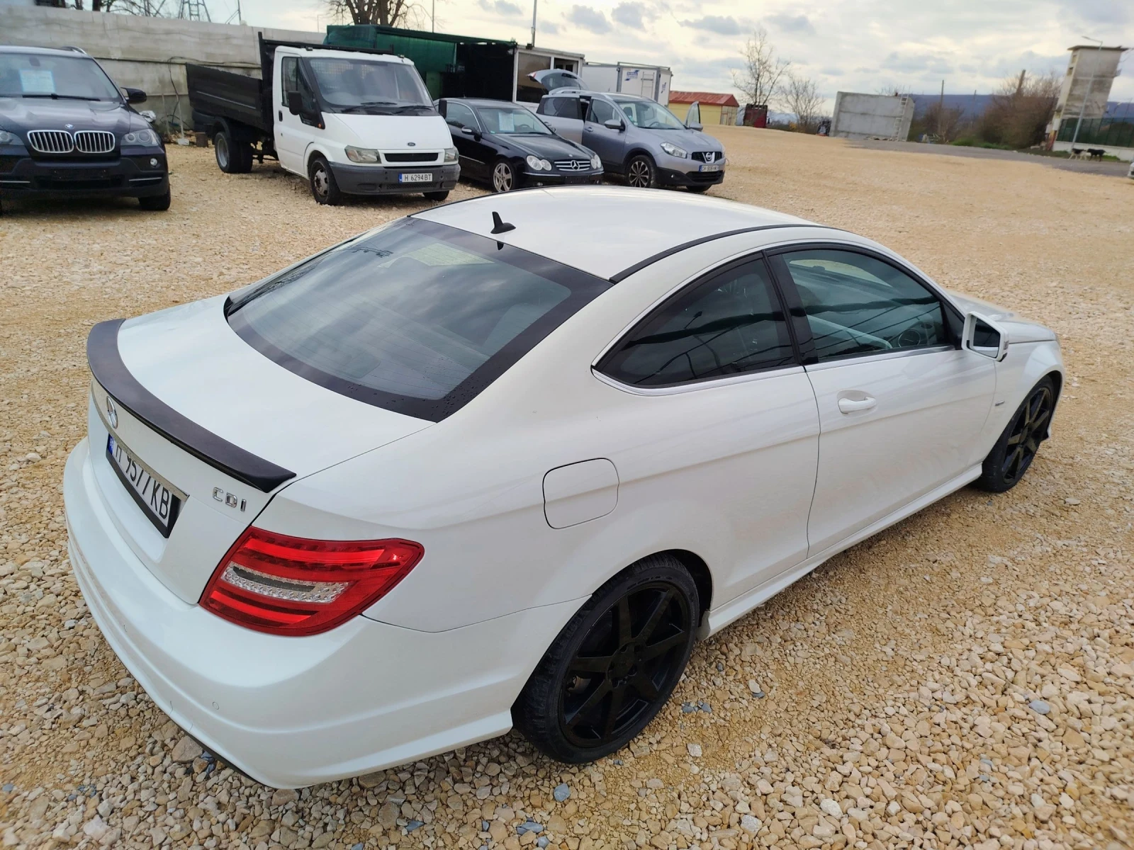 Mercedes-Benz C 220 2.2 AMG пакет - изображение 8