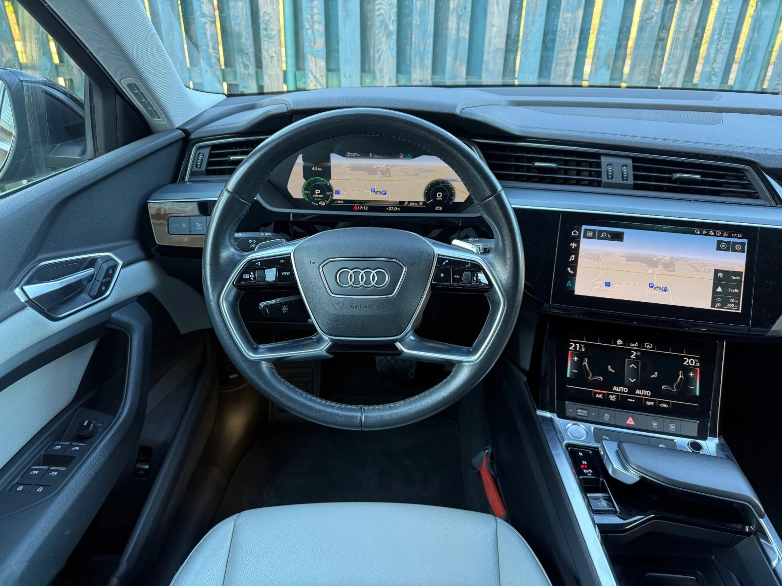 Audi E-Tron 50 Quattro - изображение 6