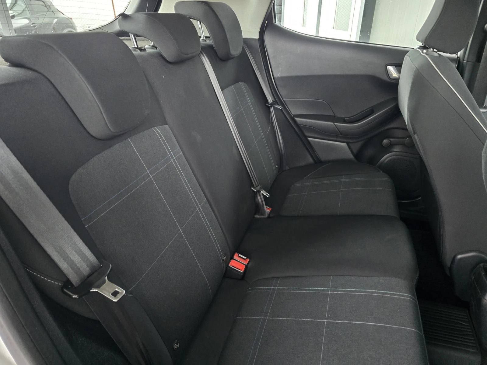 Ford Fiesta 1.0 EcoBoost ������| ���������| ���������� | Mobile.bg � ����������� 15
