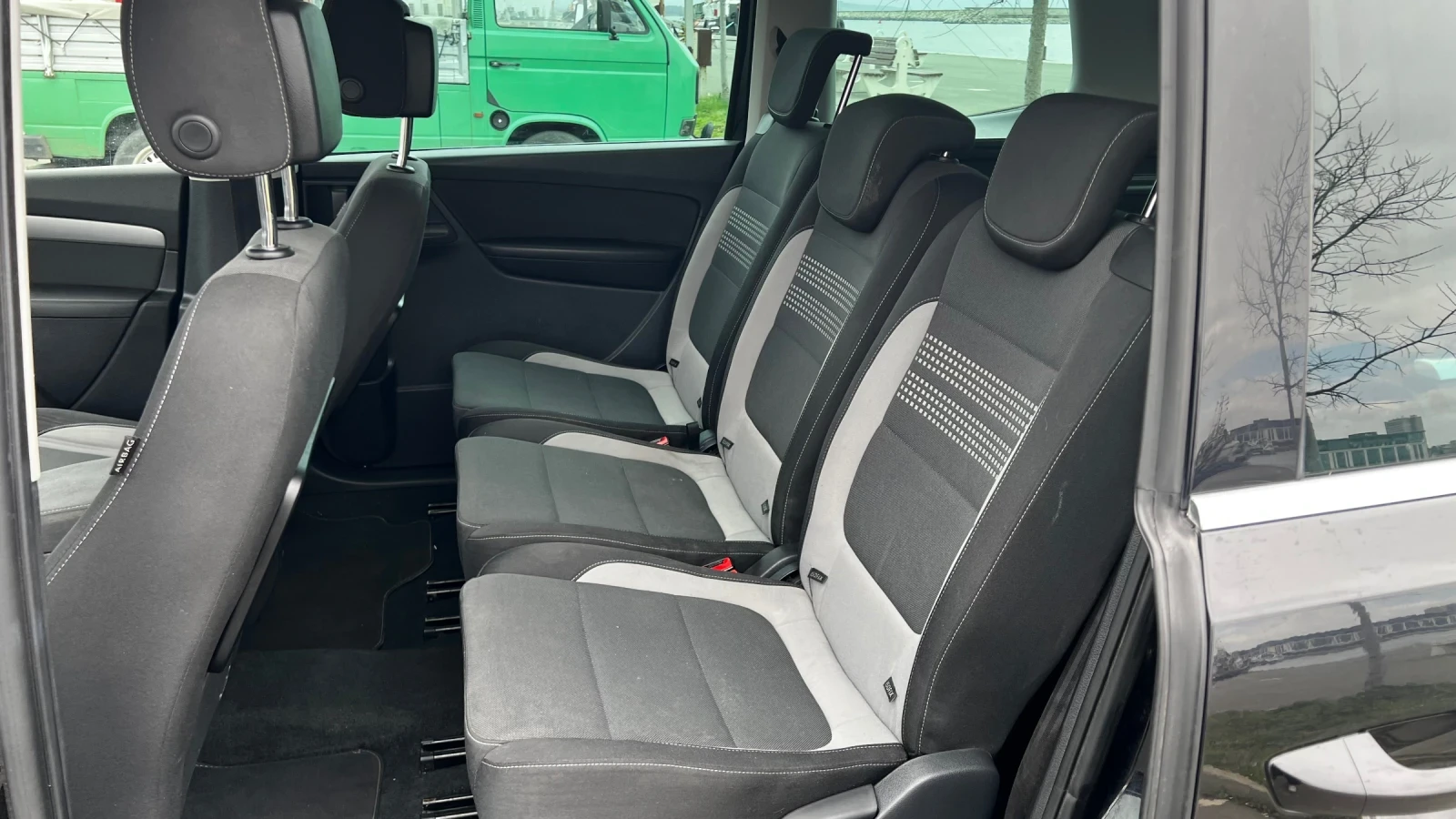 VW Sharan Life, снимка 8 - Автомобили и джипове - 53953723