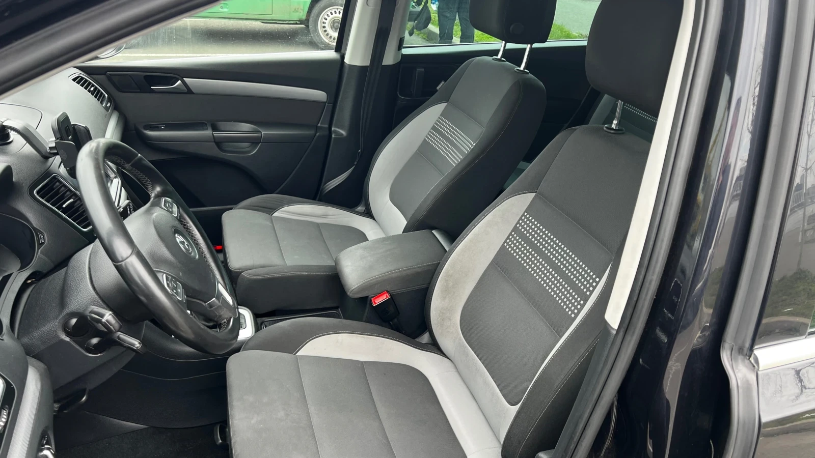 VW Sharan Life, снимка 7 - Автомобили и джипове - 53953723