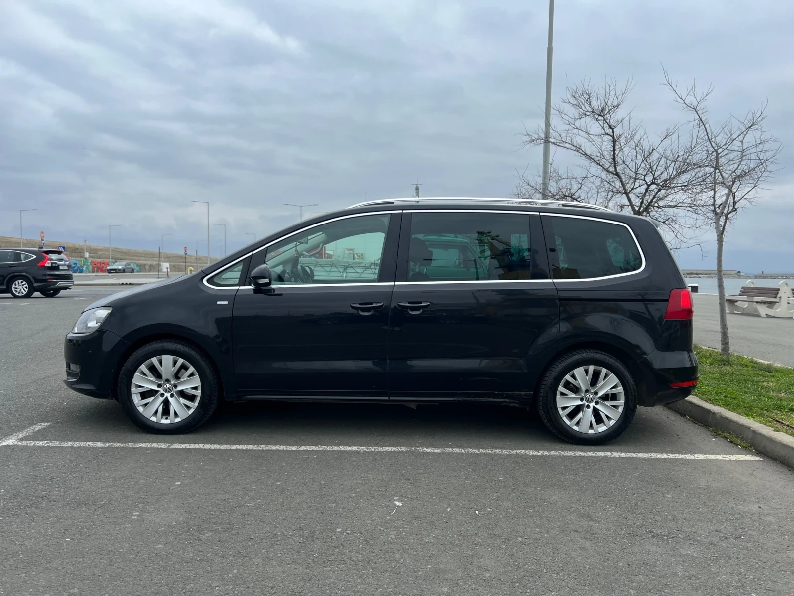 VW Sharan Life, снимка 3 - Автомобили и джипове - 53953723