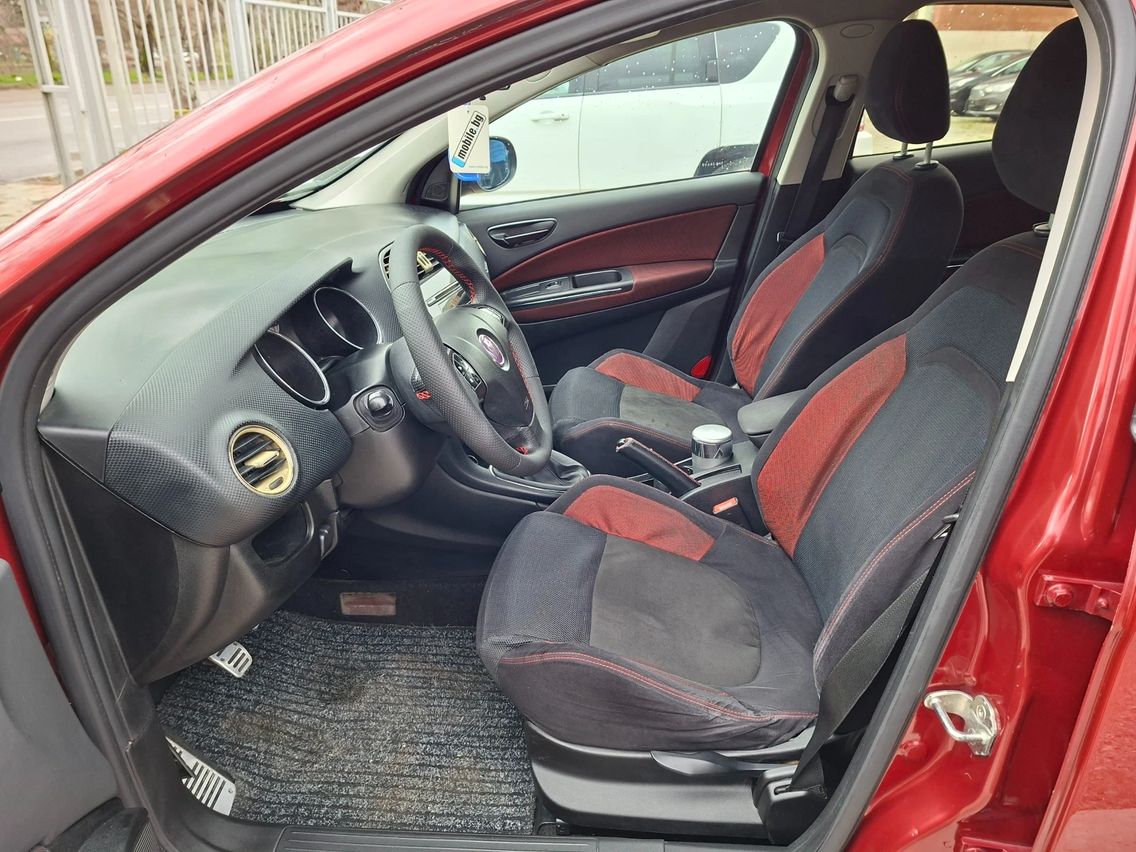 Fiat Bravo 1.9/150KS/M-JET, снимка 9 - Автомобили и джипове - 54069405