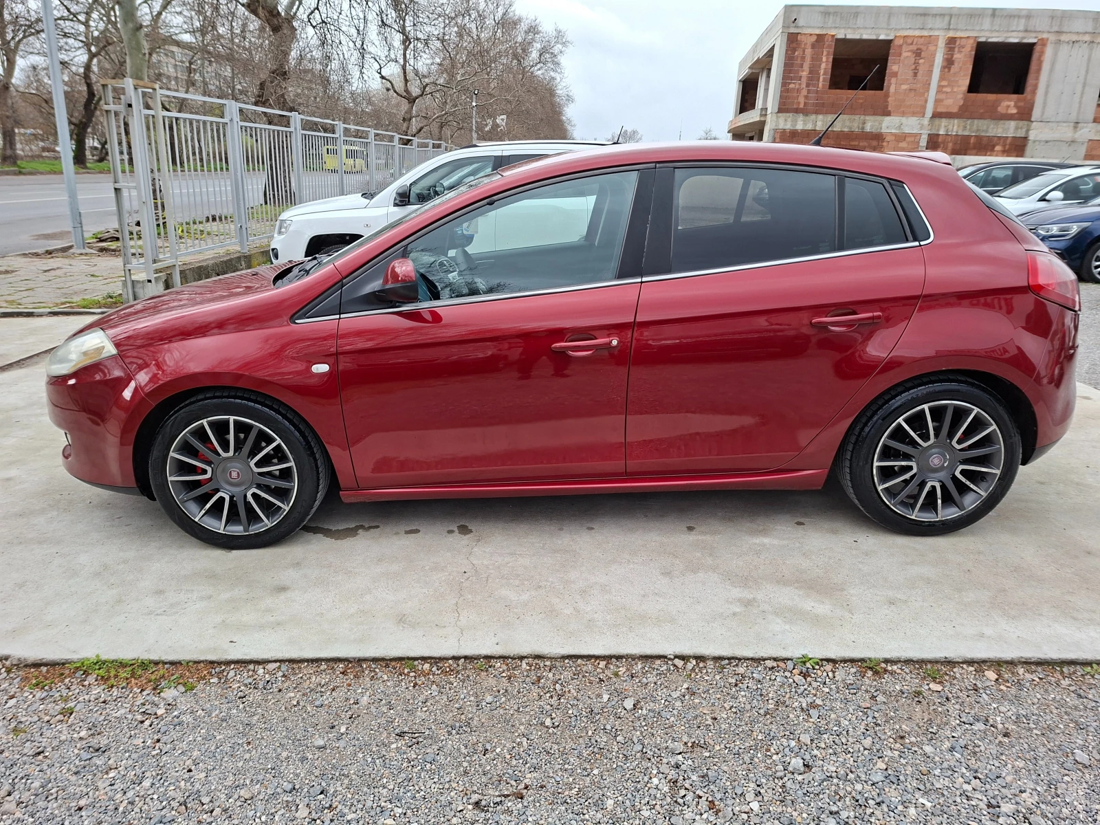 Fiat Bravo 1.9/150KS/M-JET, снимка 4 - Автомобили и джипове - 54069405