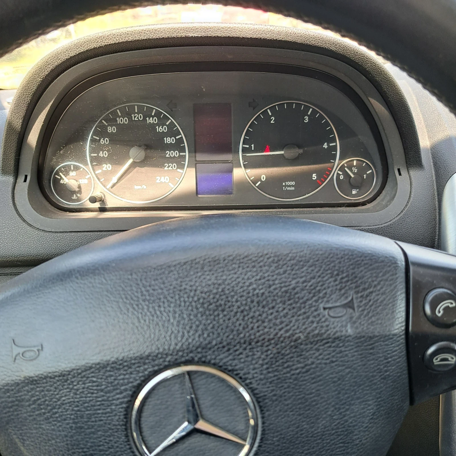 Mercedes-Benz A 180 Авангард, снимка 9 - Автомобили и джипове - 54333672