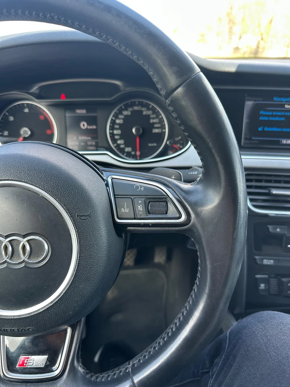 Audi A4, снимка 8 - Автомобили и джипове - 54609264