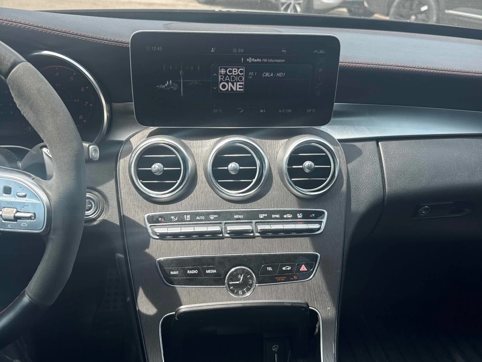 Mercedes-Benz C 43 AMG ДИСТРОНИК * ПОДГРЕВ * ПАНОРАМА * BURMESTER, снимка 8 - Автомобили и джипове - 54783897
