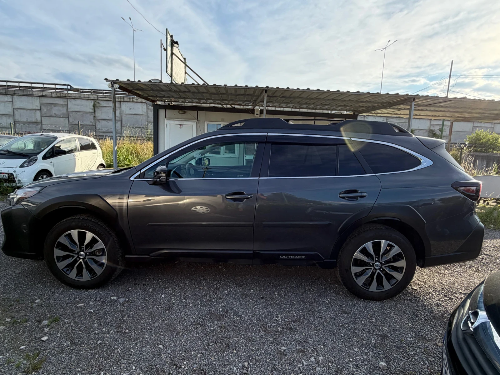 Subaru Outback Subaru Outback AWD 2023 г. | Само 5 252 км, снимка 4 - Автомобили и джипове - 55003467