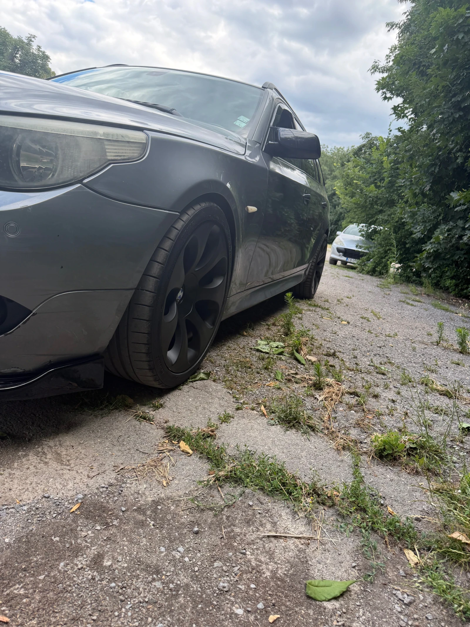 BMW 520, снимка 4 - Автомобили и джипове - 55163830