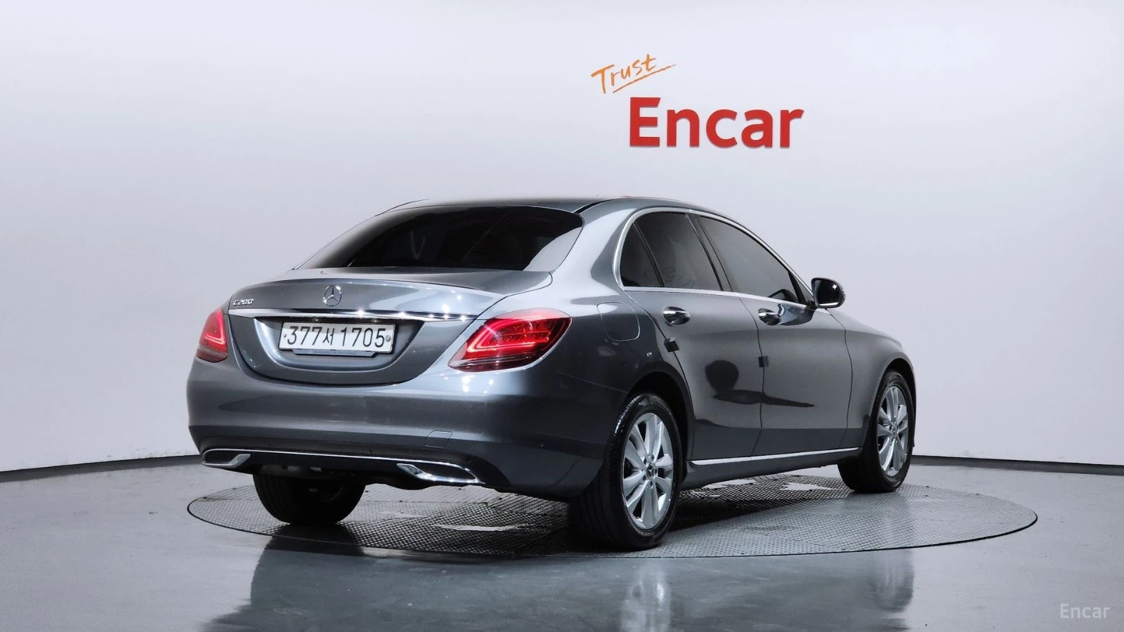 Mercedes-Benz C 200 AVANGARDE* КОЖА* НАВИ* ПАНО, снимка 2 - Автомобили и джипове - 55479971