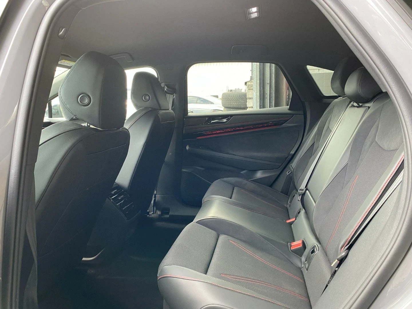 VW ID.7 GTX , снимка 3 - Автомобили и джипове - 55508590