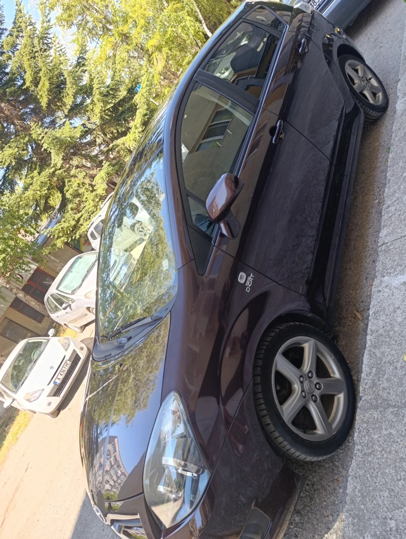 Toyota Corolla verso, снимка 3 - Автомобили и джипове - 55779056