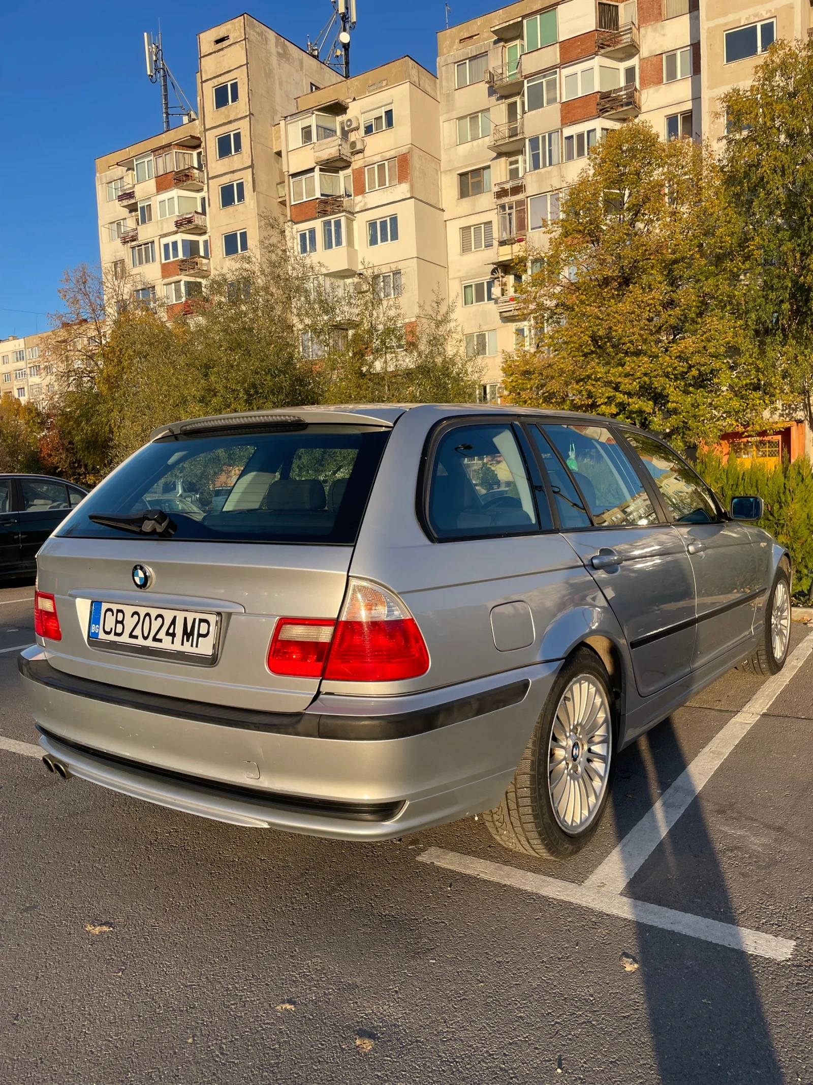 BMW 325 Xi, снимка 6 - Автомобили и джипове - 56044907