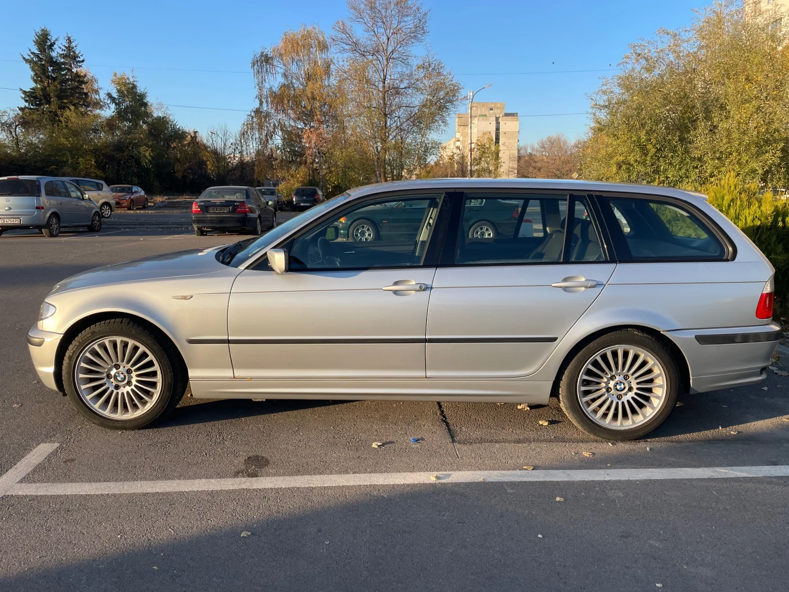 BMW 325 Xi, снимка 7 - Автомобили и джипове - 56044907