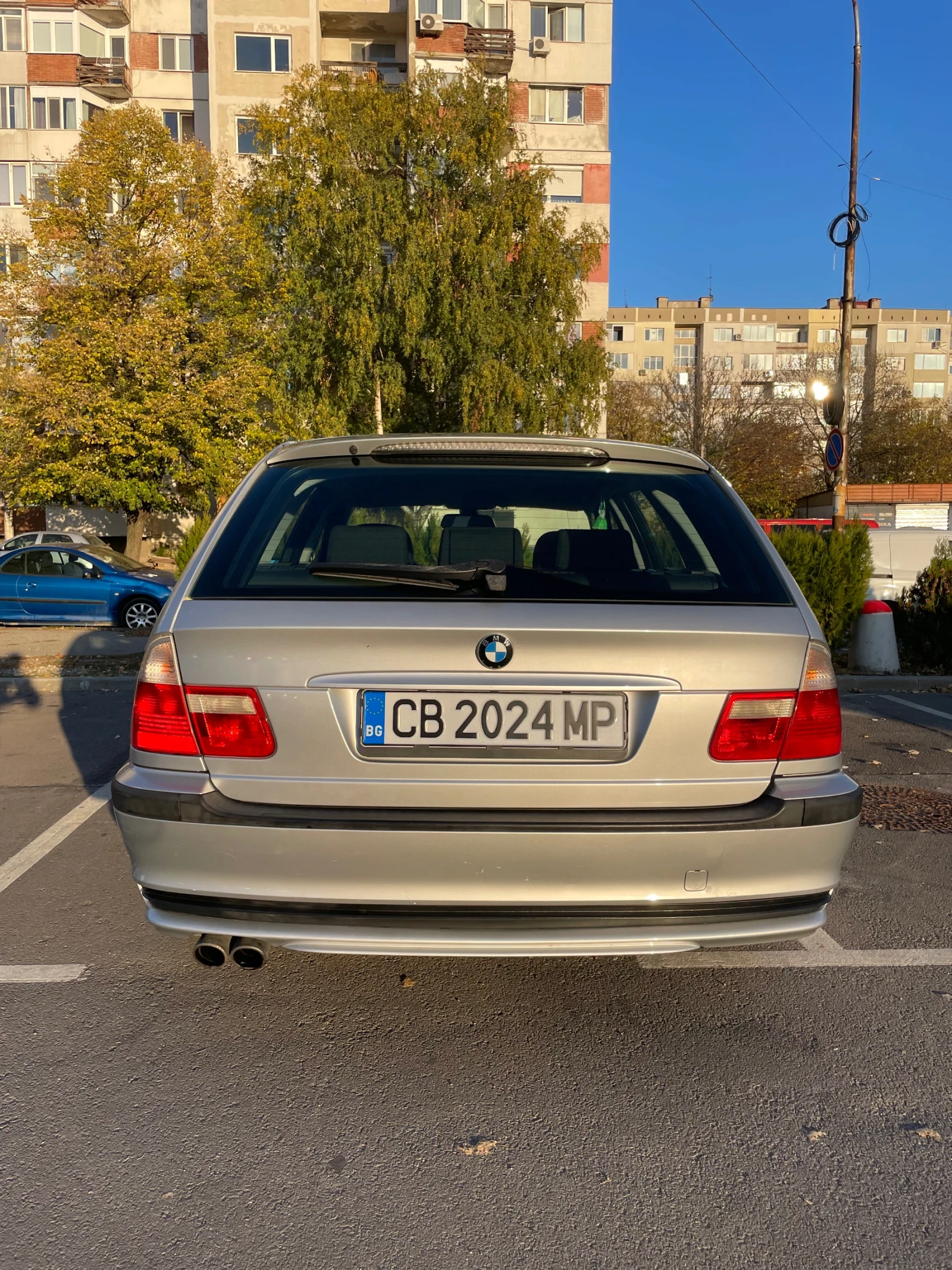 BMW 325 Xi, снимка 5 - Автомобили и джипове - 56044907