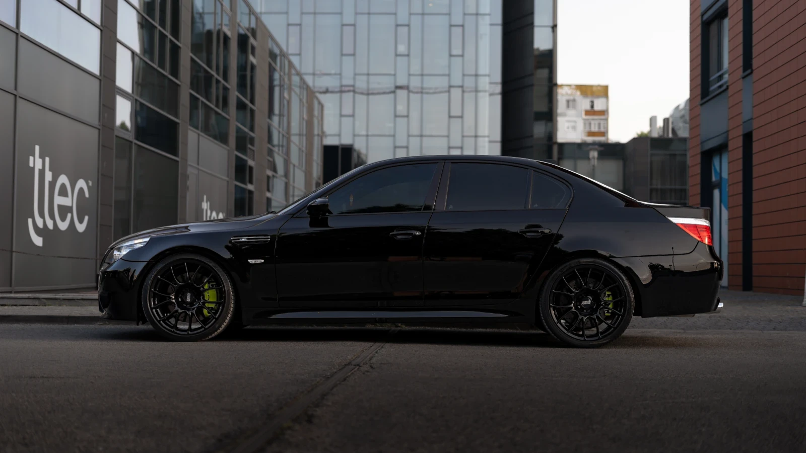 BMW M5, снимка 5 - Автомобили и джипове - 56049587