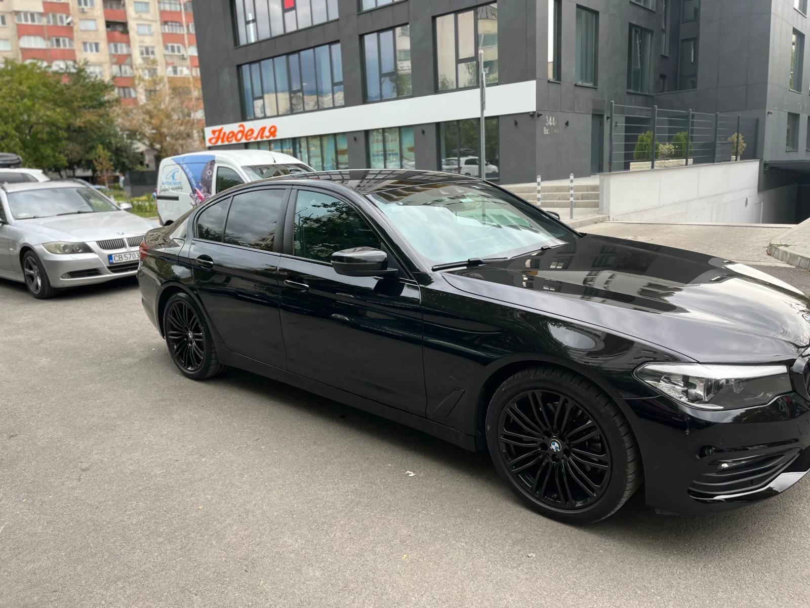 BMW 520, снимка 3 - Автомобили и джипове - 56272901