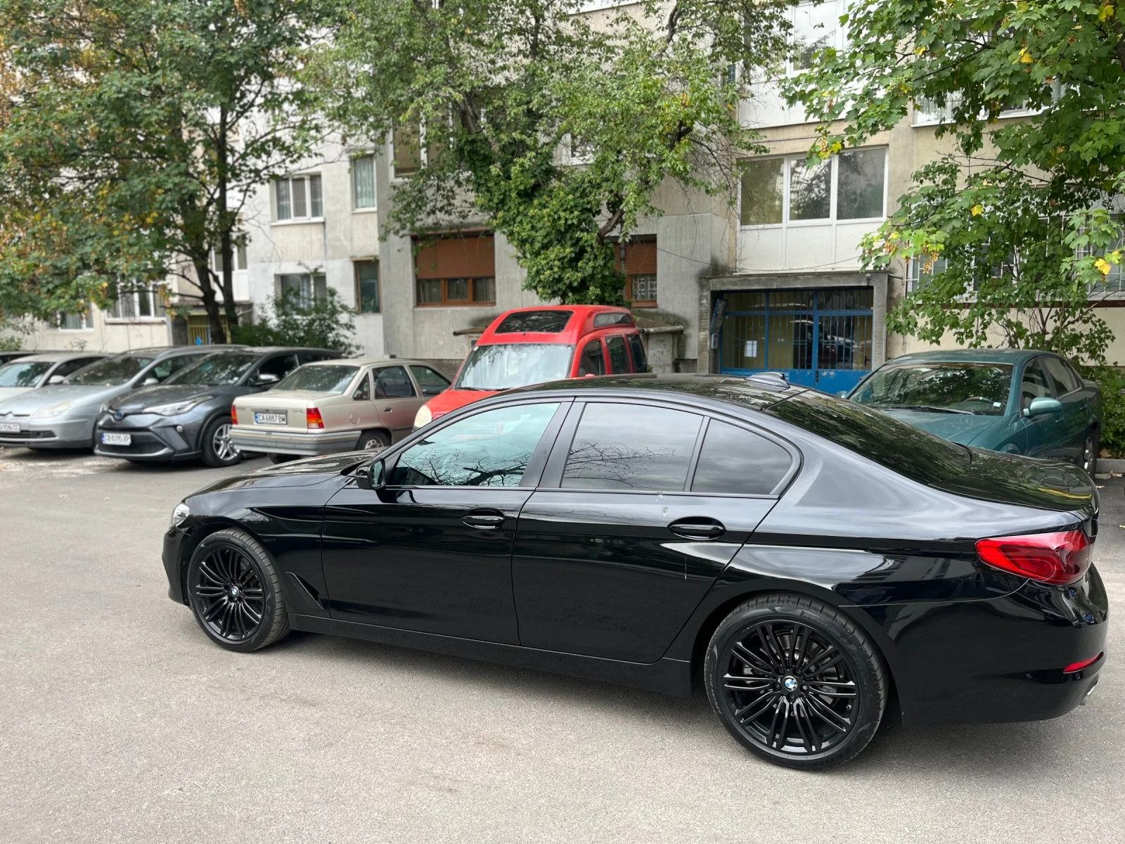 BMW 520, снимка 7 - Автомобили и джипове - 56272901
