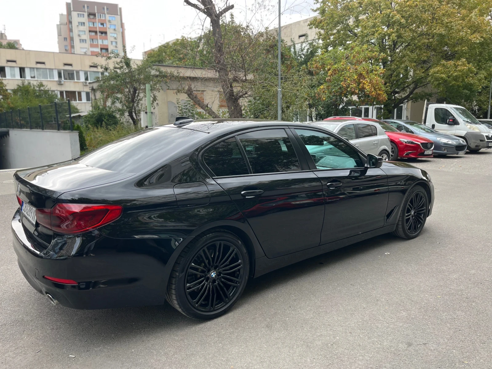 BMW 520, снимка 4 - Автомобили и джипове - 56272901