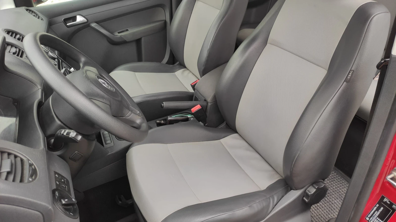 VW Caddy Maxi 7места, снимка 5 - Автомобили и джипове - 56365222
