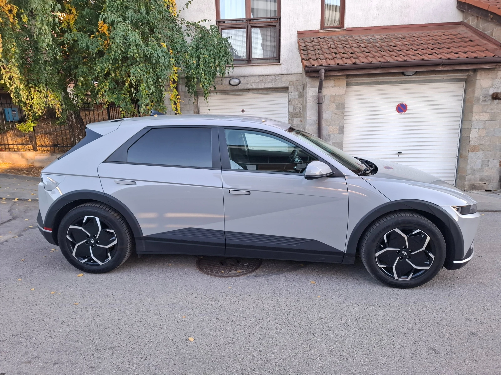 Hyundai Ioniq 5 77.4kW SOH100% Термопомпа, снимка 15 - Автомобили и джипове - 56392009