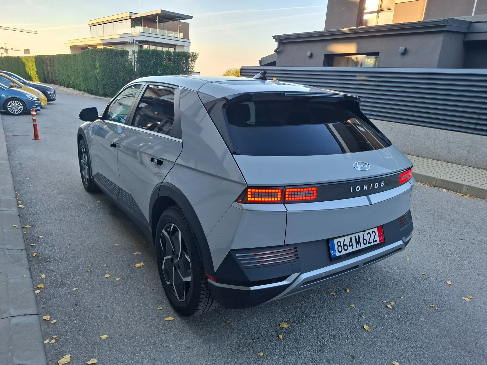Hyundai Ioniq 5 77.4kW SOH100% Термопомпа, снимка 4 - Автомобили и джипове - 56392009