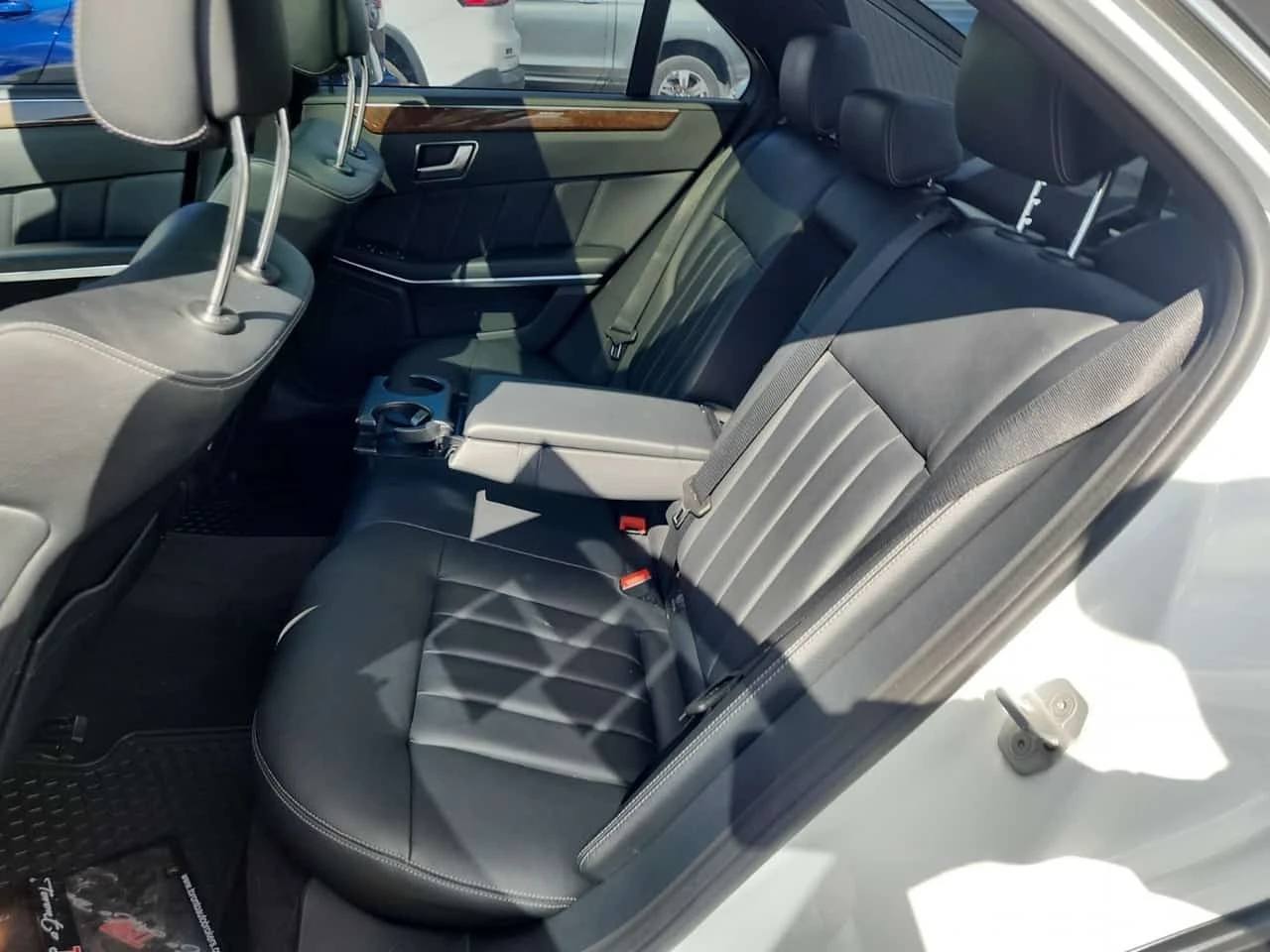 Mercedes-Benz E 300 * 4MATIC * ������� * LANE ASSIST *  | Mobile.bg � ����������� 12